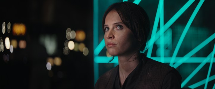 Rogue One: A Star Wars Story

(Felicity Jones)

Ph: Film Frame

©Lucasfilm LFL